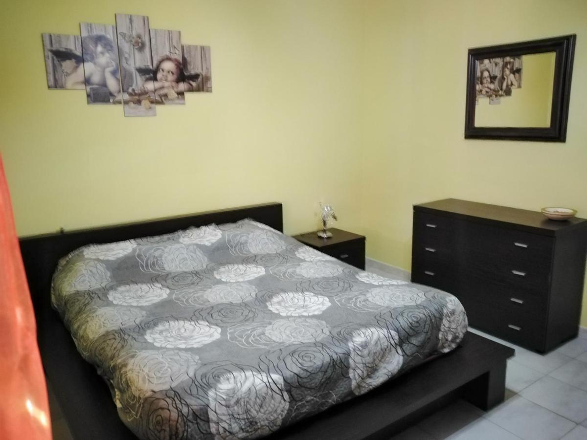 הוילה וטראלה Casa Sole מראה חיצוני תמונה